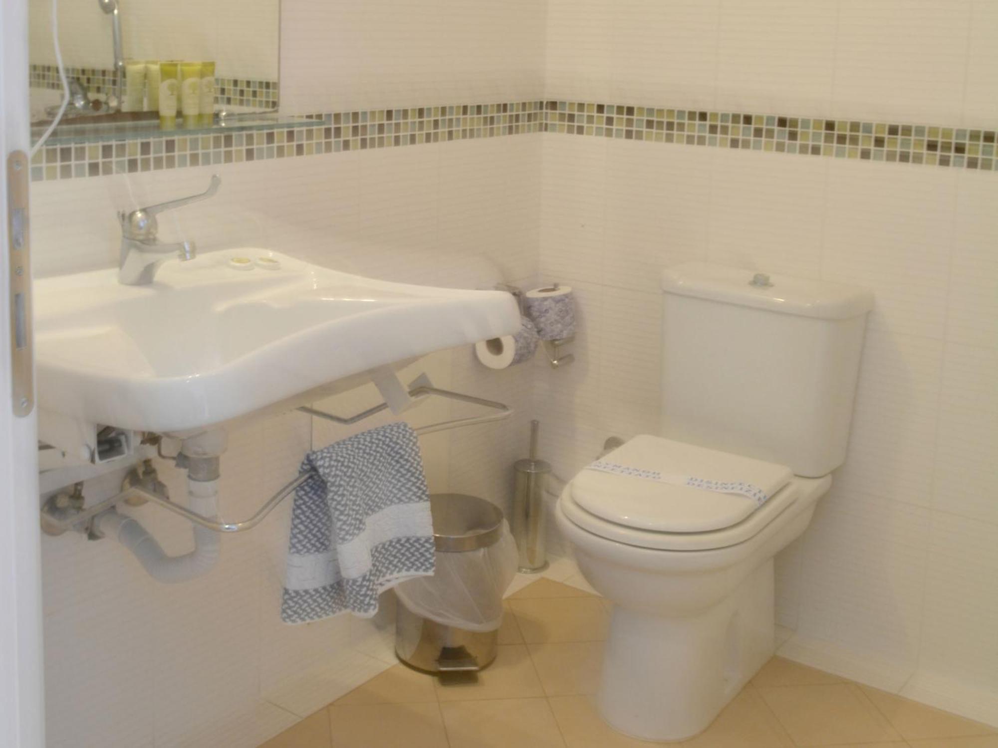 Hotel Aretanassa 3*