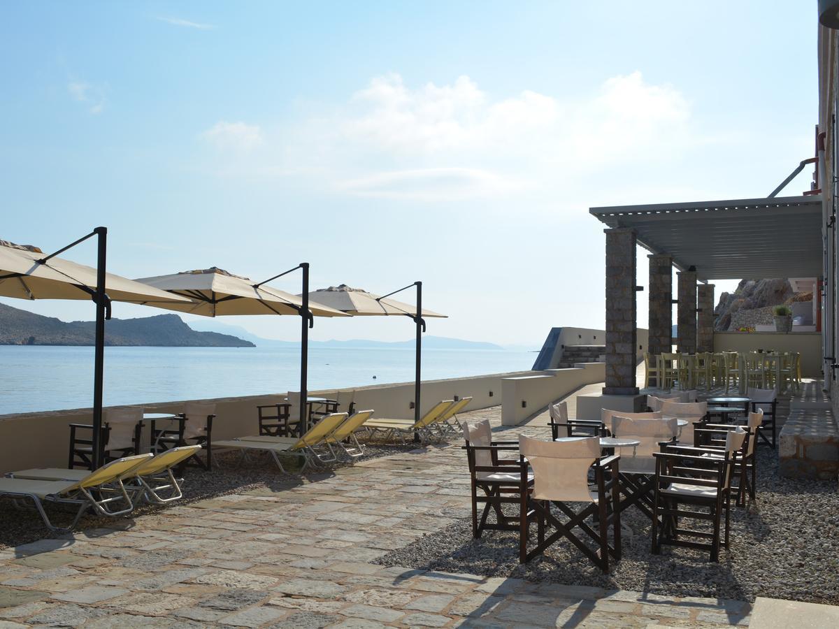 Hotel Aretanassa 3*