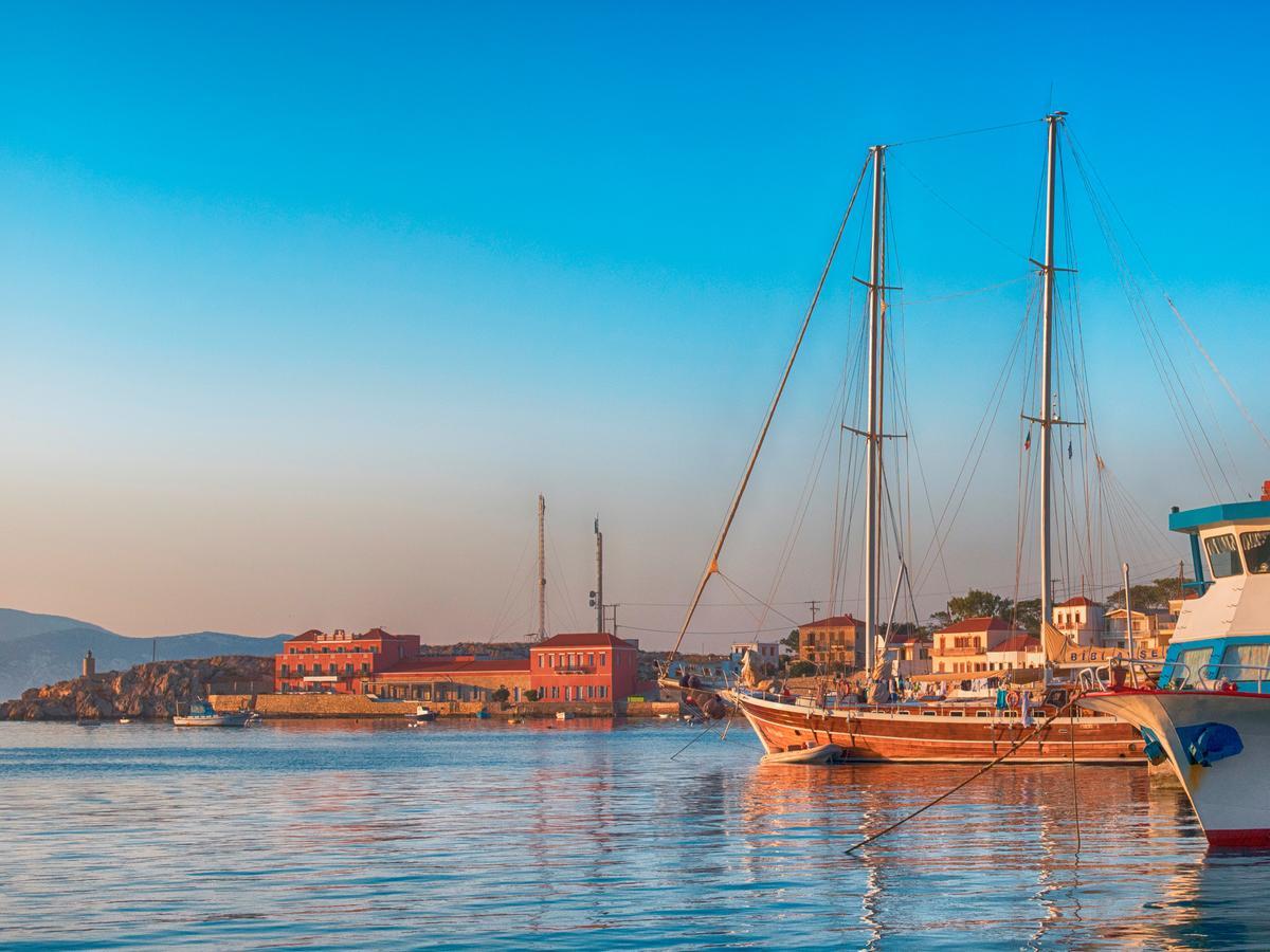 Hotel Aretanassa 3*
