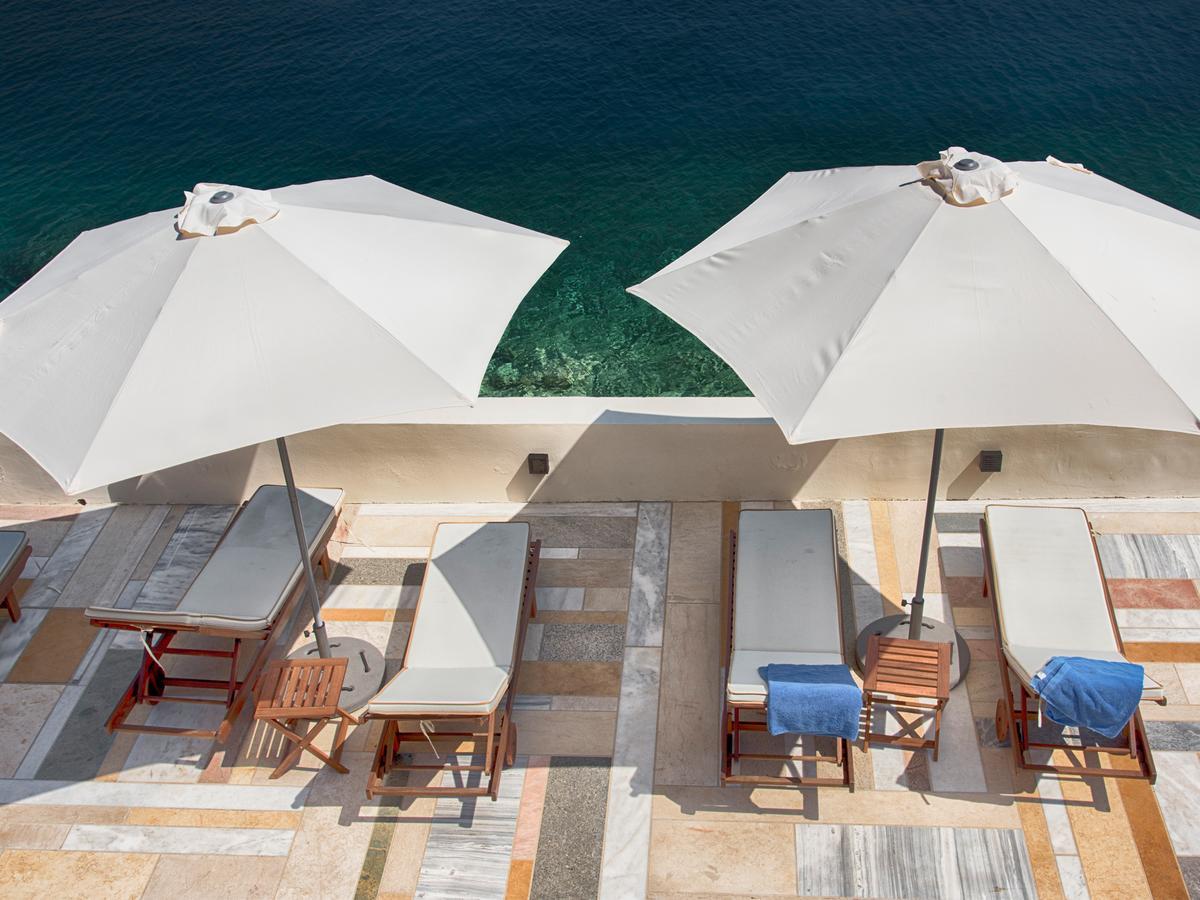Aretanassa Hotel 3*