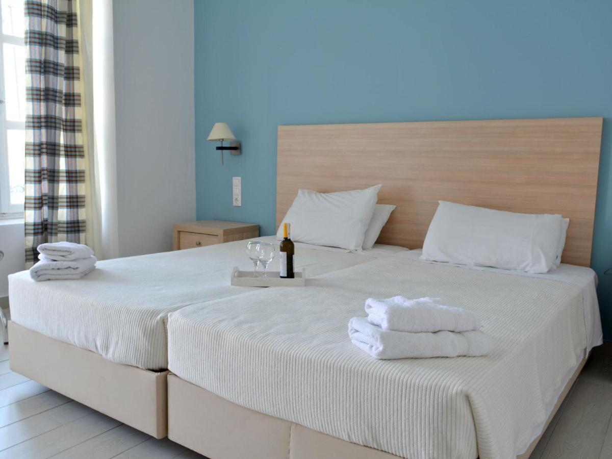 Hotel Aretanassa
